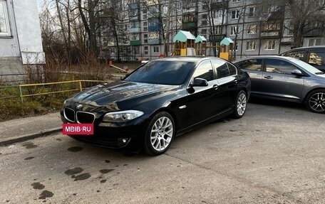 BMW 5 серия, 2013 год, 1 800 000 рублей, 2 фотография