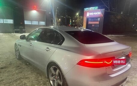 Jaguar XE I рестайлинг, 2016 год, 2 250 000 рублей, 4 фотография