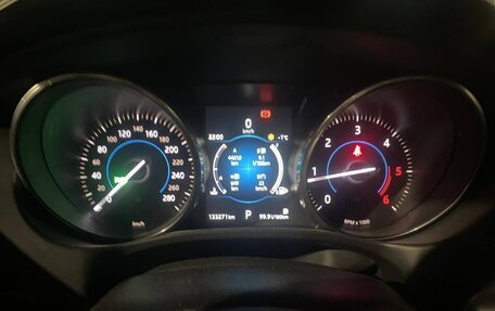 Jaguar XE I рестайлинг, 2016 год, 2 250 000 рублей, 6 фотография