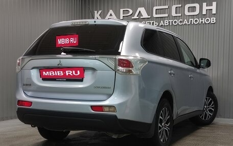 Mitsubishi Outlander III рестайлинг 3, 2012 год, 1 210 000 рублей, 2 фотография