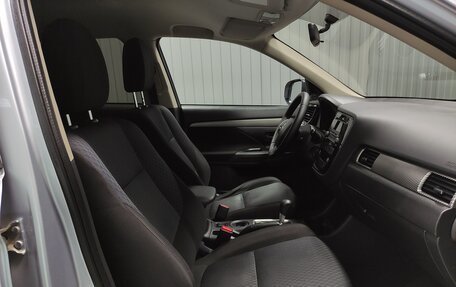 Mitsubishi Outlander III рестайлинг 3, 2012 год, 1 210 000 рублей, 9 фотография