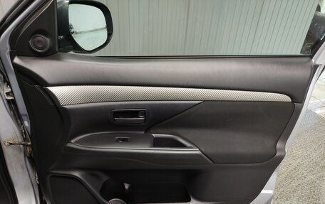 Mitsubishi Outlander III рестайлинг 3, 2012 год, 1 210 000 рублей, 16 фотография