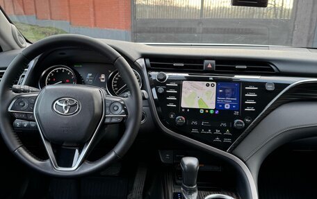 Toyota Camry, 2019 год, 2 600 000 рублей, 6 фотография