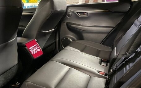 Lexus NX I, 2017 год, 2 850 000 рублей, 5 фотография