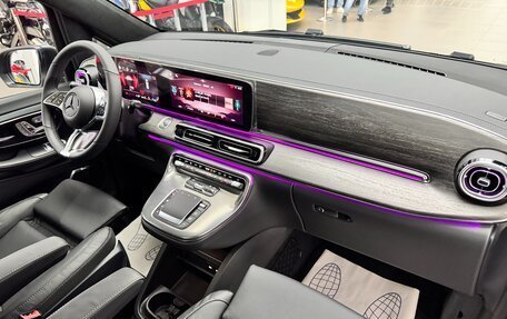 Mercedes-Benz V-Класс, 2025 год, 14 290 000 рублей, 31 фотография