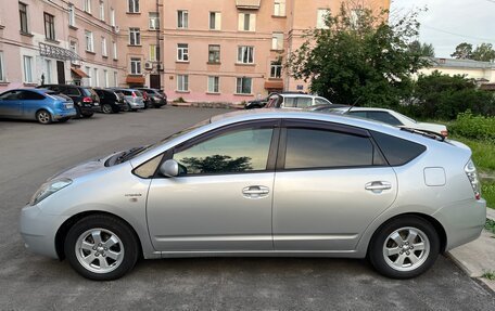Toyota Prius, 2009 год, 815 000 рублей, 2 фотография