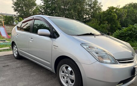 Toyota Prius, 2009 год, 815 000 рублей, 8 фотография