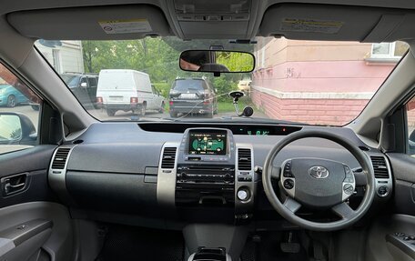 Toyota Prius, 2009 год, 815 000 рублей, 12 фотография