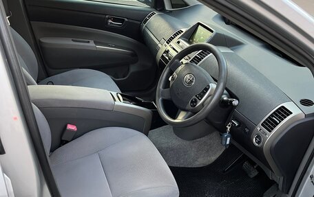 Toyota Prius, 2009 год, 815 000 рублей, 9 фотография