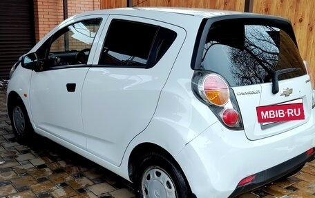 Chevrolet Spark III, 2012 год, 620 000 рублей, 4 фотография