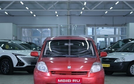 Toyota Passo III, 2004 год, 379 000 рублей, 2 фотография