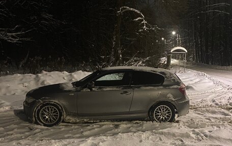 BMW 1 серия, 2009 год, 1 000 000 рублей, 8 фотография