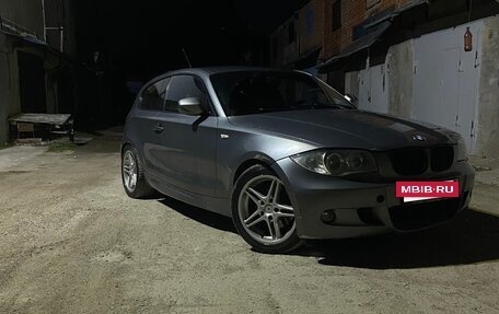BMW 1 серия, 2009 год, 1 000 000 рублей, 9 фотография