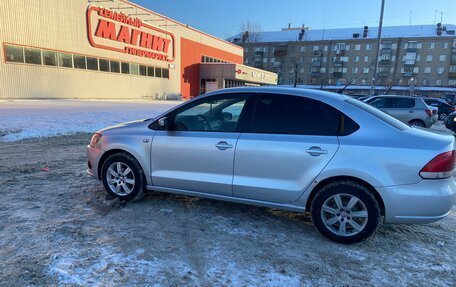 Volkswagen Polo VI (EU Market), 2011 год, 670 000 рублей, 3 фотография