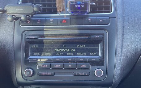 Volkswagen Polo VI (EU Market), 2011 год, 670 000 рублей, 14 фотография