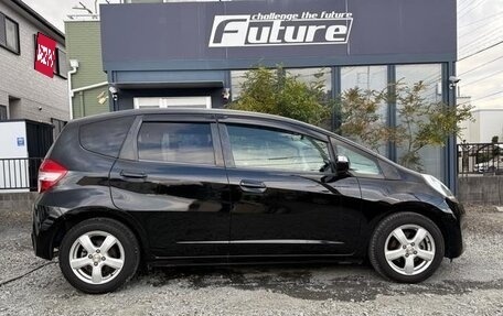 Honda Fit III, 2012 год, 687 000 рублей, 2 фотография
