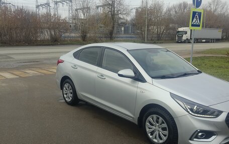 Hyundai Solaris II рестайлинг, 2019 год, 1 250 000 рублей, 3 фотография