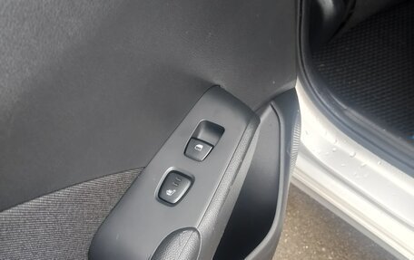 Hyundai Solaris II рестайлинг, 2019 год, 1 250 000 рублей, 15 фотография