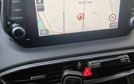 Hyundai Santa Fe IV, 2018 год, 2 250 000 рублей, 7 фотография