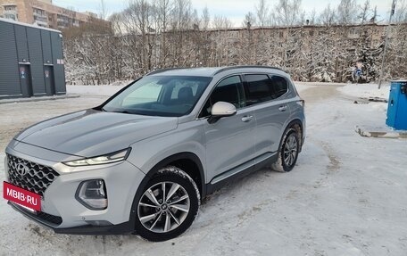 Hyundai Santa Fe IV, 2018 год, 2 250 000 рублей, 3 фотография