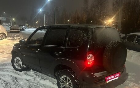 Chevrolet Niva I рестайлинг, 2012 год, 430 000 рублей, 2 фотография