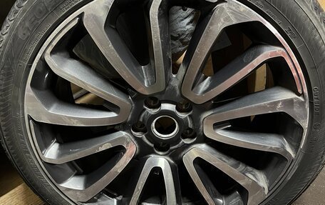 Land Rover Range Rover IV рестайлинг, 2016 год, 5 083 000 рублей, 18 фотография