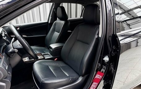 Toyota Camry, 2017 год, 2 190 000 рублей, 8 фотография