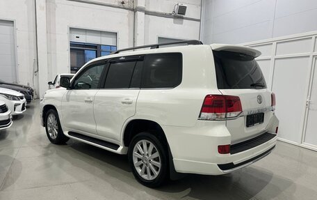 Toyota Land Cruiser 200, 2015 год, 4 950 000 рублей, 4 фотография