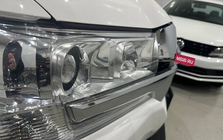 Toyota Land Cruiser 200, 2015 год, 4 950 000 рублей, 14 фотография