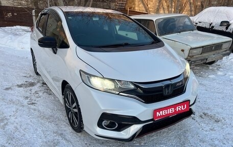 Honda Fit III, 2018 год, 1 500 000 рублей, 1 фотография