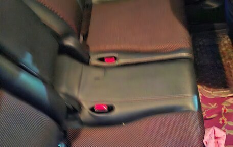 Honda Stream II, 2012 год, 1 100 000 рублей, 2 фотография