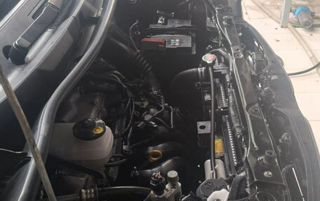 Toyota Voxy II, 2012 год, 1 600 000 рублей, 7 фотография