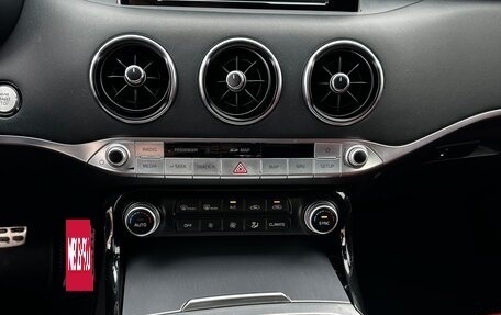 KIA Stinger I, 2018 год, 3 600 000 рублей, 27 фотография