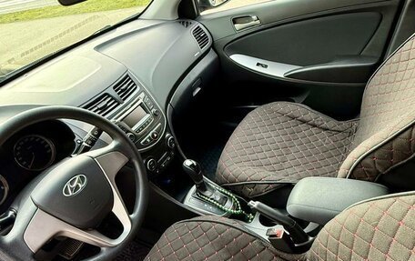 Hyundai Solaris II рестайлинг, 2016 год, 1 200 000 рублей, 6 фотография