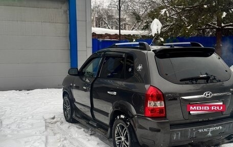 Hyundai Tucson III, 2006 год, 550 000 рублей, 10 фотография