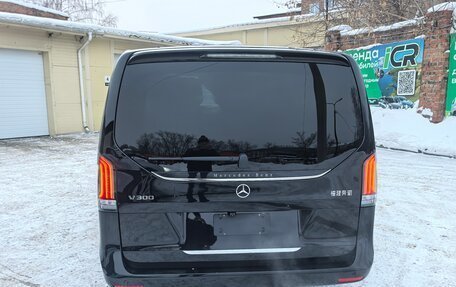 Mercedes-Benz V-Класс, 2025 год, 9 400 000 рублей, 14 фотография