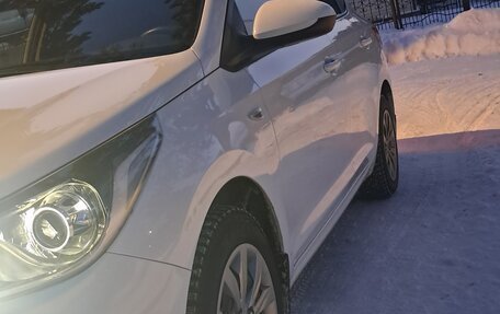 Hyundai Solaris II рестайлинг, 2018 год, 1 470 000 рублей, 4 фотография