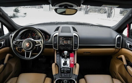 Porsche Cayenne III, 2015 год, 3 499 000 рублей, 12 фотография