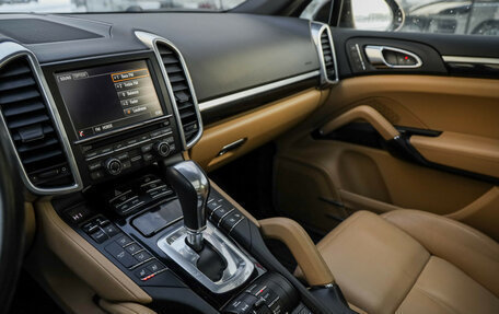 Porsche Cayenne III, 2015 год, 3 499 000 рублей, 40 фотография