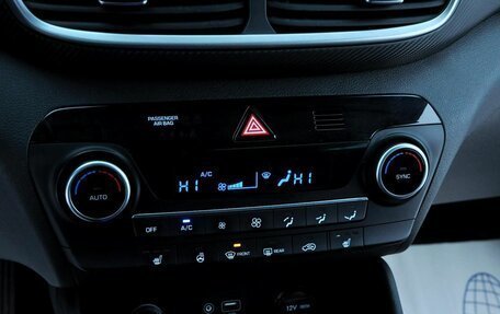 Hyundai Tucson III, 2018 год, 1 950 000 рублей, 17 фотография