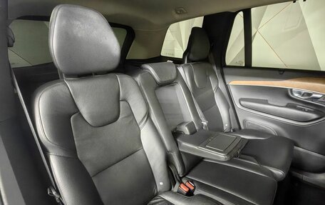 Volvo XC90 II рестайлинг, 2018 год, 4 700 000 рублей, 17 фотография