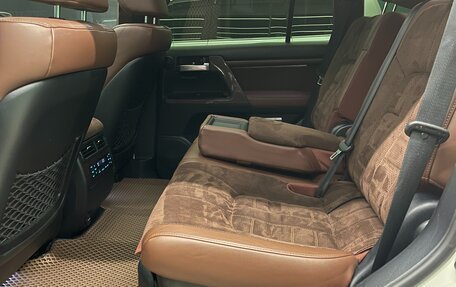 Toyota Land Cruiser 200, 2016 год, 4 890 000 рублей, 13 фотография