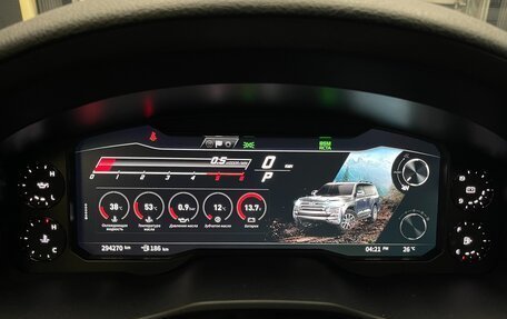 Toyota Land Cruiser 200, 2016 год, 4 890 000 рублей, 19 фотография