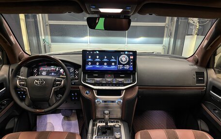 Toyota Land Cruiser 200, 2016 год, 4 890 000 рублей, 15 фотография