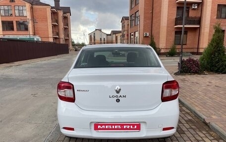 Renault Logan II, 2017 год, 590 000 рублей, 3 фотография