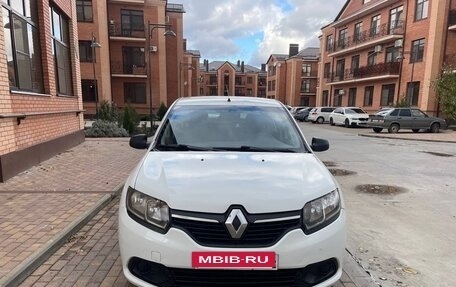 Renault Logan II, 2017 год, 590 000 рублей, 4 фотография