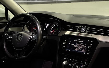 Volkswagen Passat B8 рестайлинг, 2018 год, 2 220 000 рублей, 7 фотография