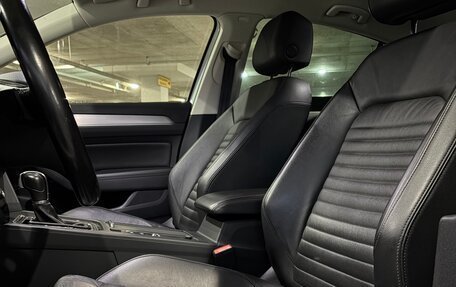 Volkswagen Passat B8 рестайлинг, 2018 год, 2 220 000 рублей, 8 фотография