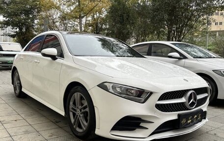 Mercedes-Benz A-Класс, 2021 год, 1 810 003 рублей, 2 фотография