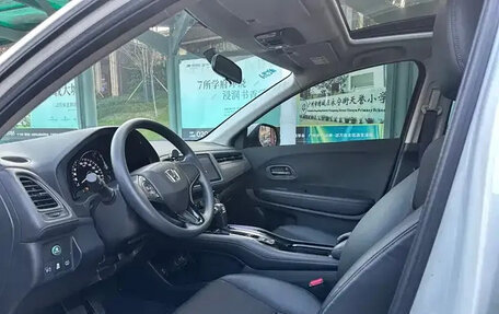 Honda Vezel, 2022 год, 1 210 011 рублей, 5 фотография